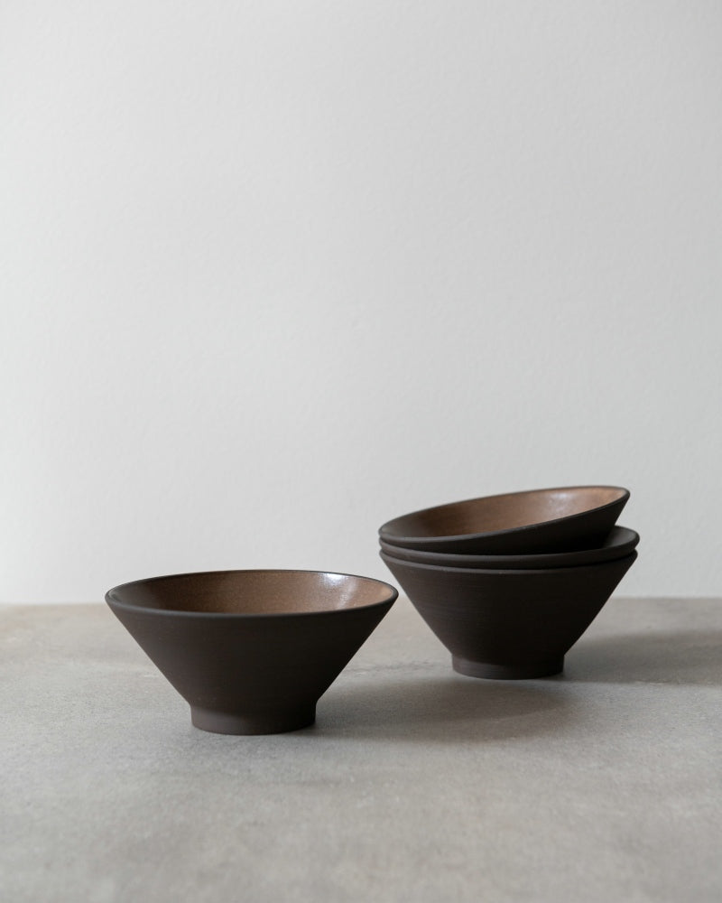 Bowl conisch