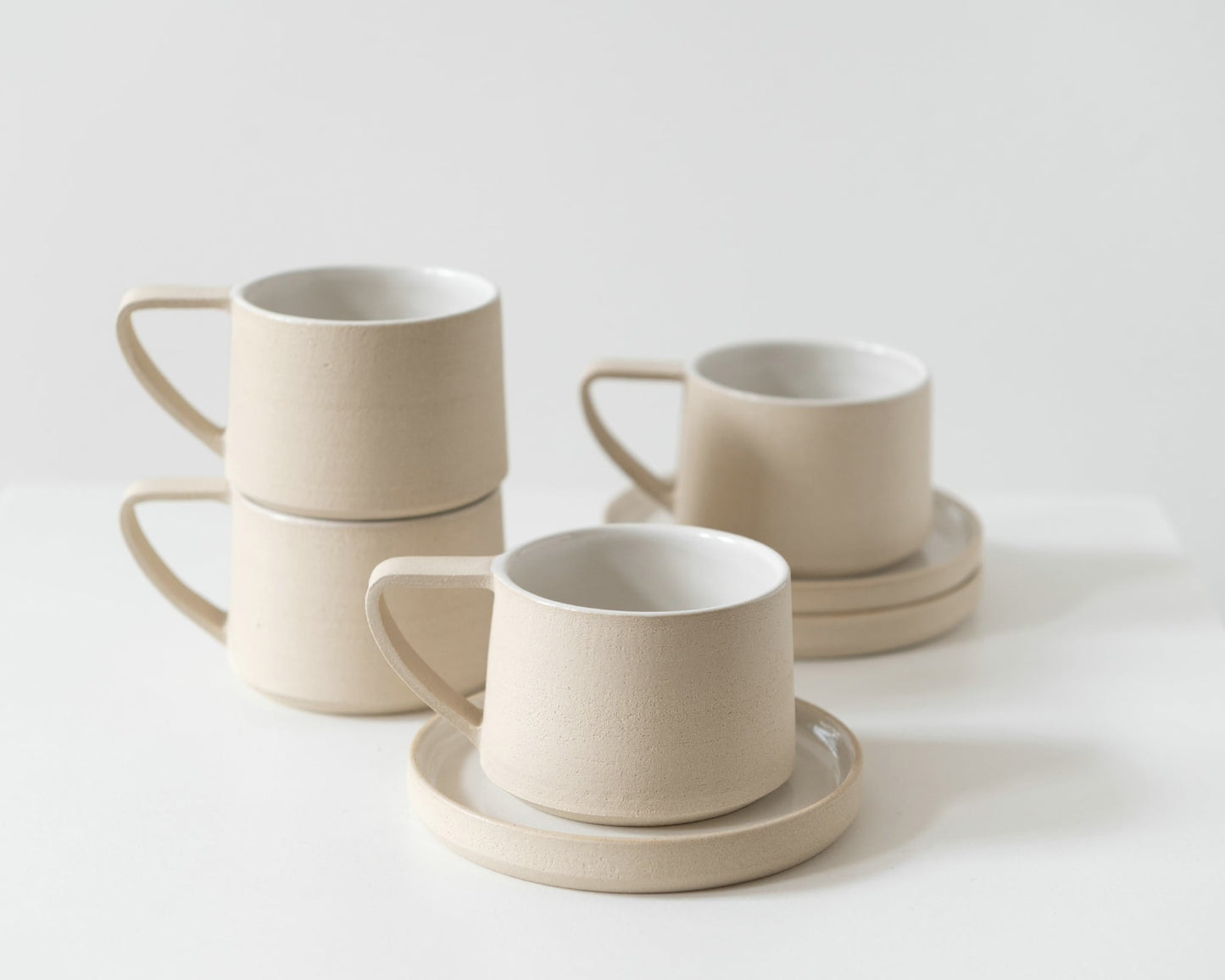 Kopje met oor - beige