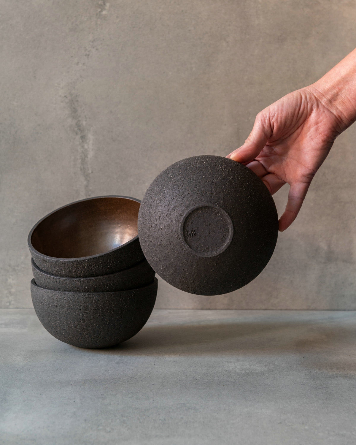 MK keramiek_Bowl nr.02 - Terra Aura Nigra